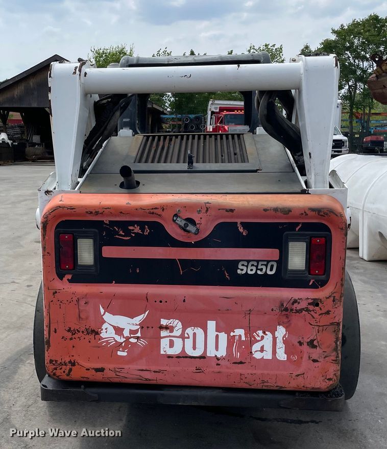 image for item DS5522 2011 Bobcat  S650 skid steer loader