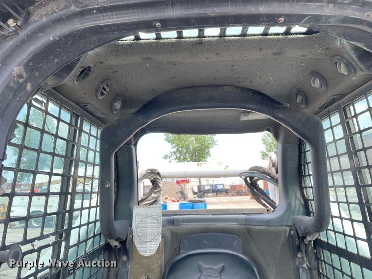 image for item DS5522 2011 Bobcat  S650 skid steer loader