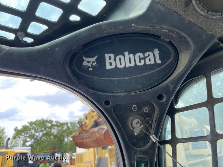 image for item DS5522 2011 Bobcat  S650 skid steer loader