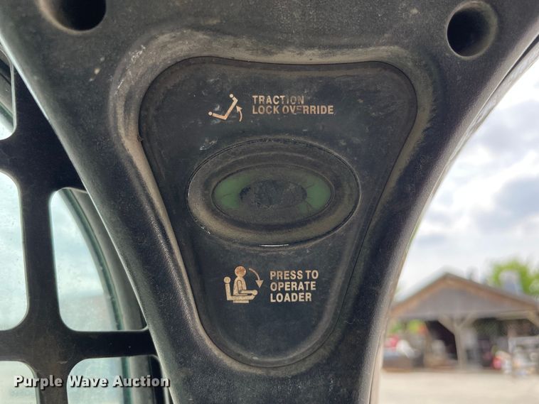 image for item DS5522 2011 Bobcat  S650 skid steer loader