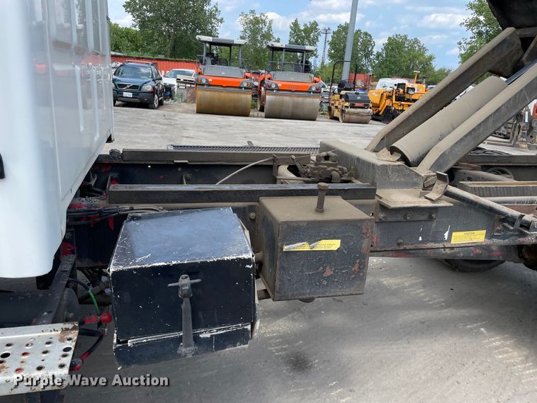 image for item DS5523 2001 Sterling  Acterra dump truck