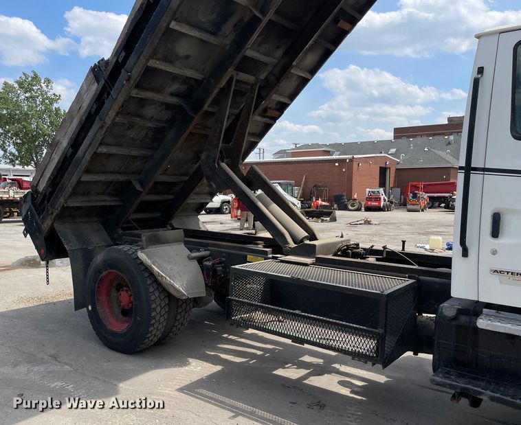 image for item DS5523 2001 Sterling  Acterra dump truck