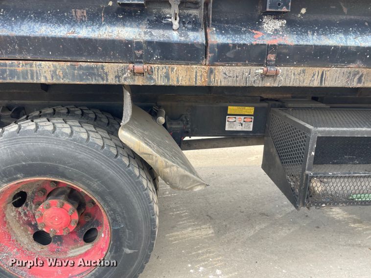 image for item DS5523 2001 Sterling  Acterra dump truck