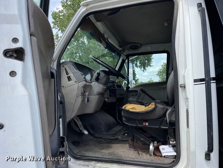 image for item DS5523 2001 Sterling  Acterra dump truck