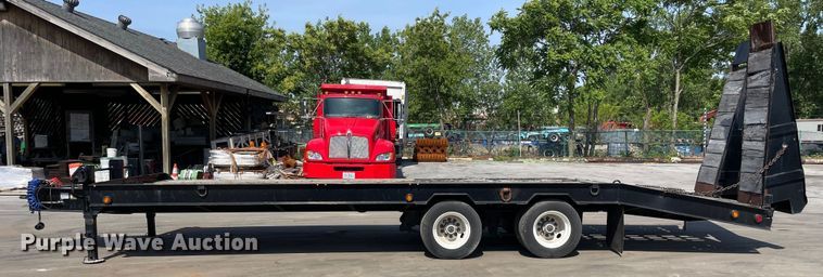 image for item DV5749 2000 Belshe  equipment trailer