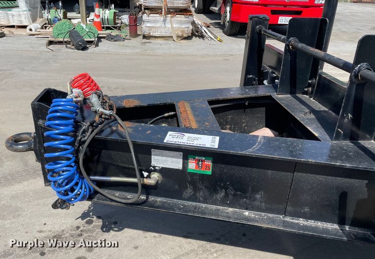 image for item DV5749 2000 Belshe  equipment trailer