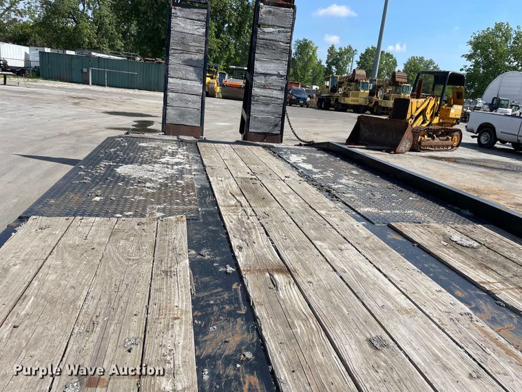 image for item DV5749 2000 Belshe  equipment trailer