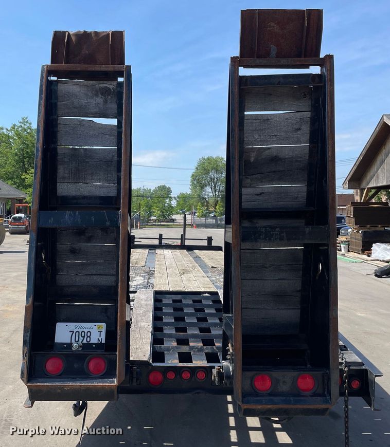 image for item DV5749 2000 Belshe  equipment trailer