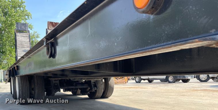 image for item DV5749 2000 Belshe  equipment trailer