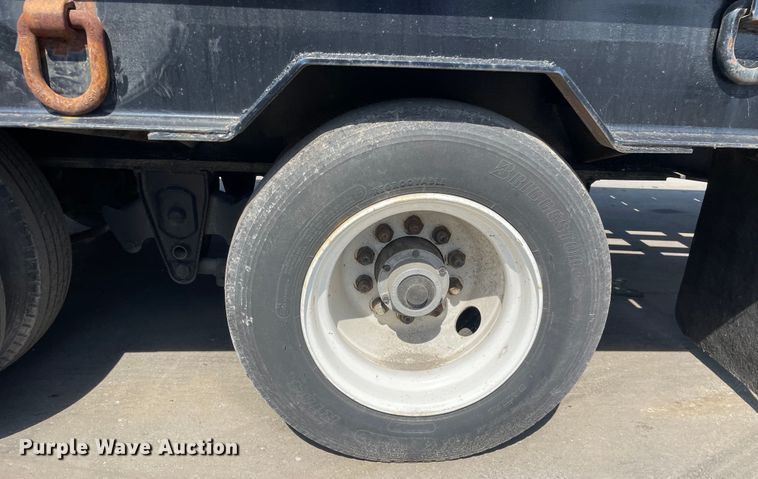 image for item DV5749 2000 Belshe  equipment trailer