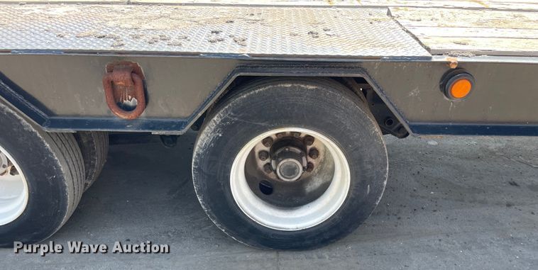 image for item DV5749 2000 Belshe  equipment trailer