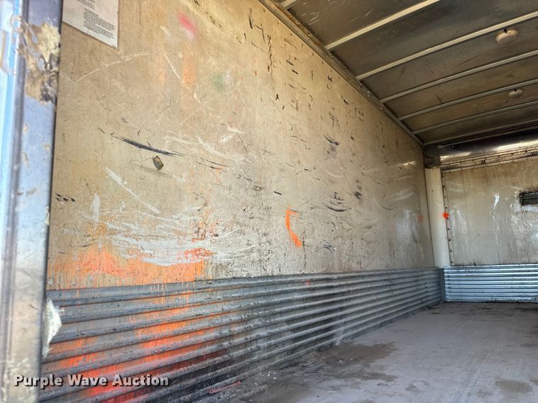 image for item DV5753 2005 GMC C6500 box truck