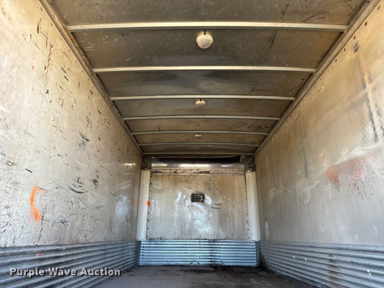 image for item DV5753 2005 GMC C6500 box truck