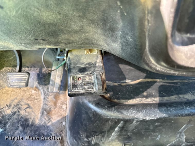 image for item DV5753 2005 GMC C6500 box truck