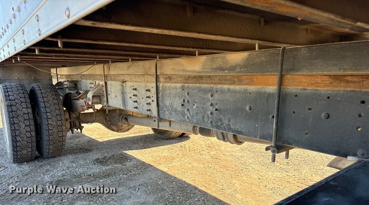 image for item DV5753 2005 GMC C6500 box truck