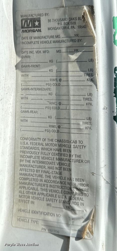 image for item DV5753 2005 GMC C6500 box truck