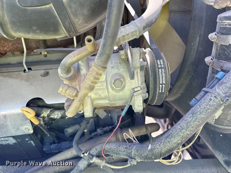 image for item DV5754 2000 Mack  CH612 