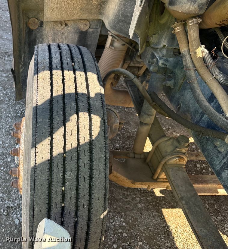 image for item DV5754 2000 Mack  CH612 