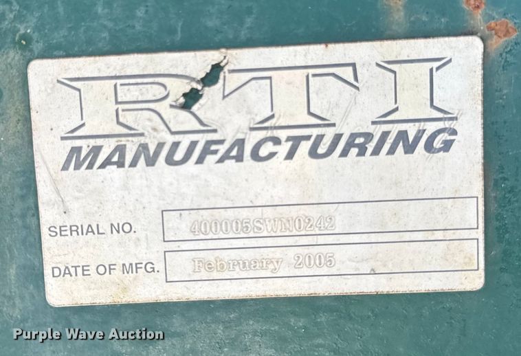 image for item DV5755 1984 Mack  DM685S water truck