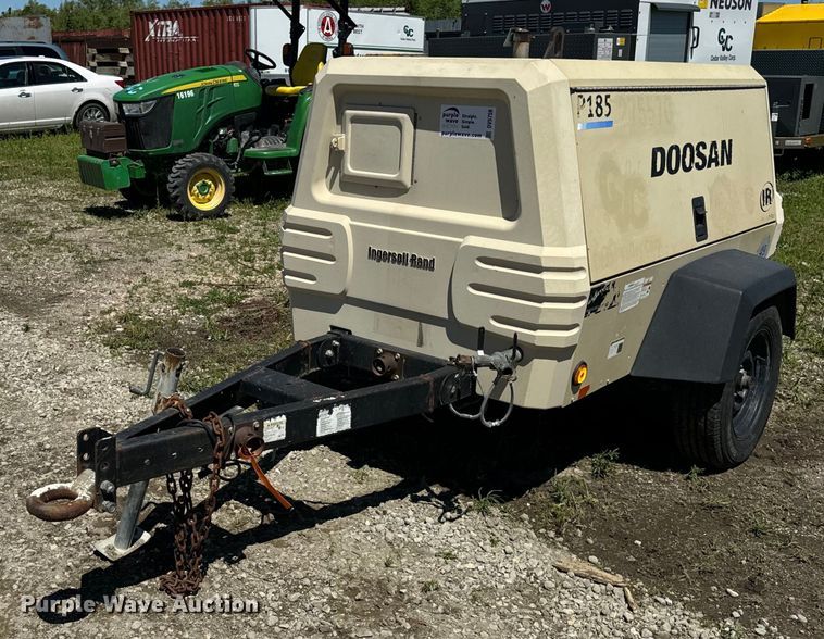 image for item DV5759 2012 Doosan P185WJD-T4I air compressor