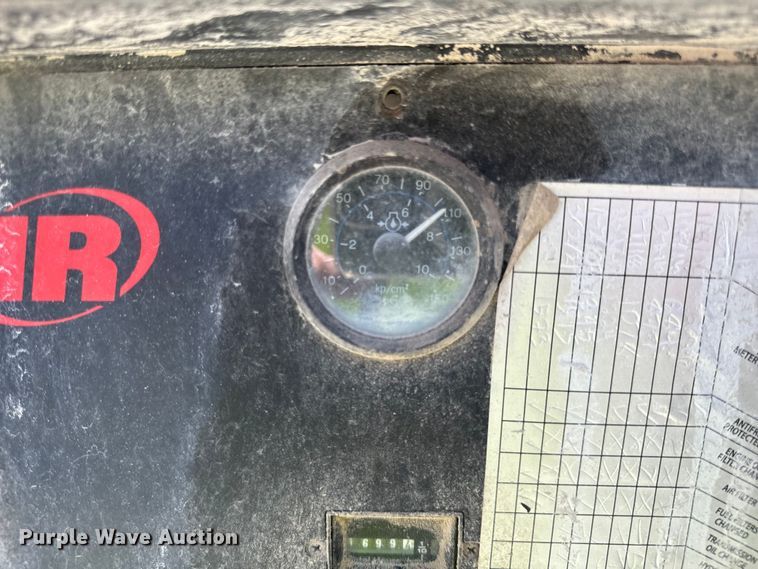 image for item DV5759 2012 Doosan P185WJD-T4I air compressor