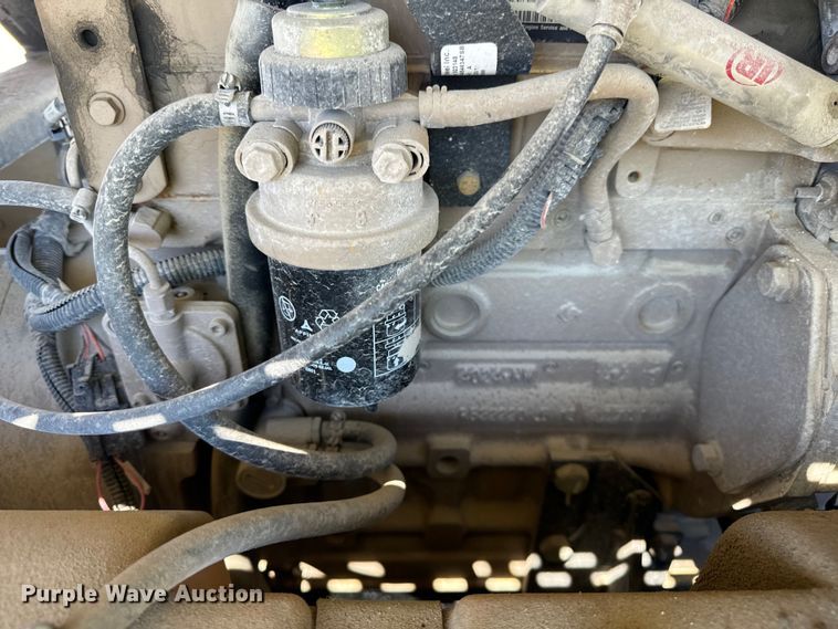 image for item DV5759 2012 Doosan P185WJD-T4I air compressor