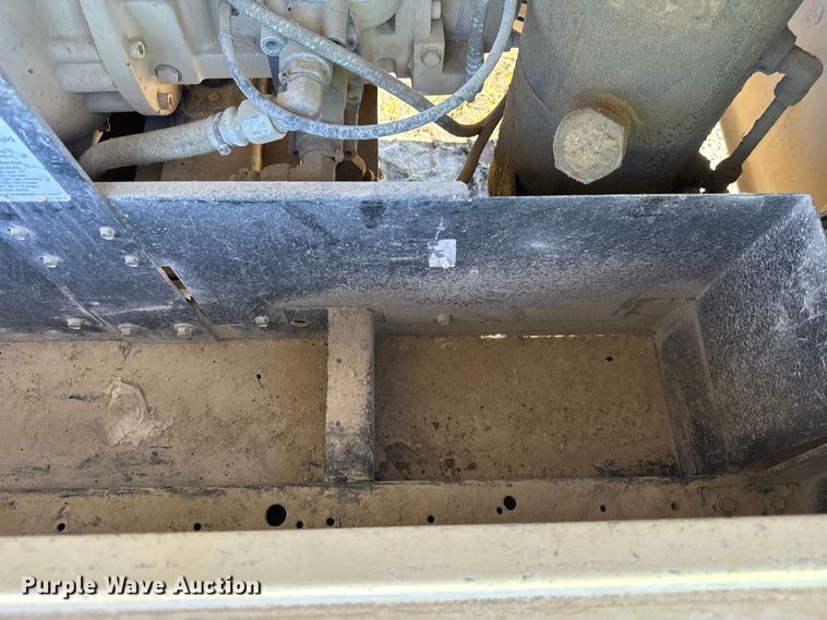 image for item DV5759 2012 Doosan P185WJD-T4I air compressor