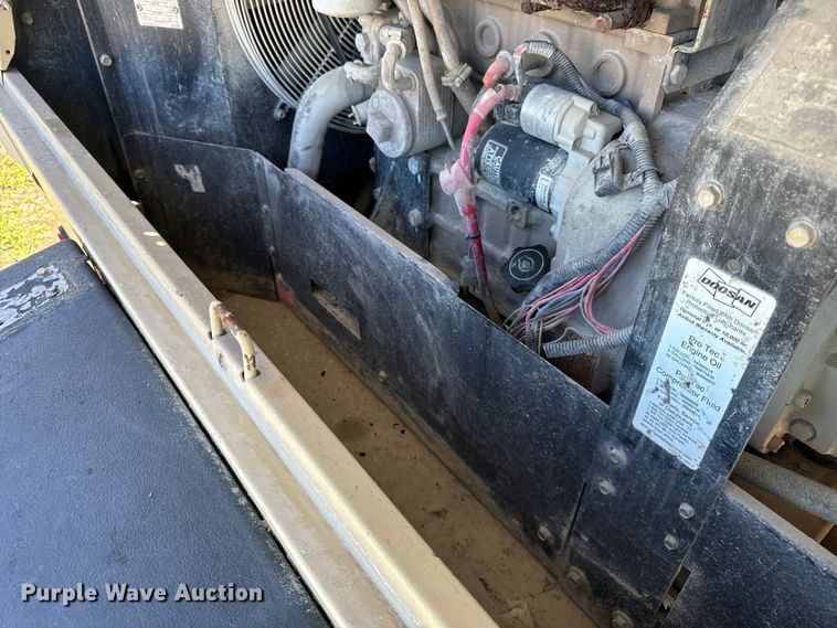 image for item DV5759 2012 Doosan P185WJD-T4I air compressor