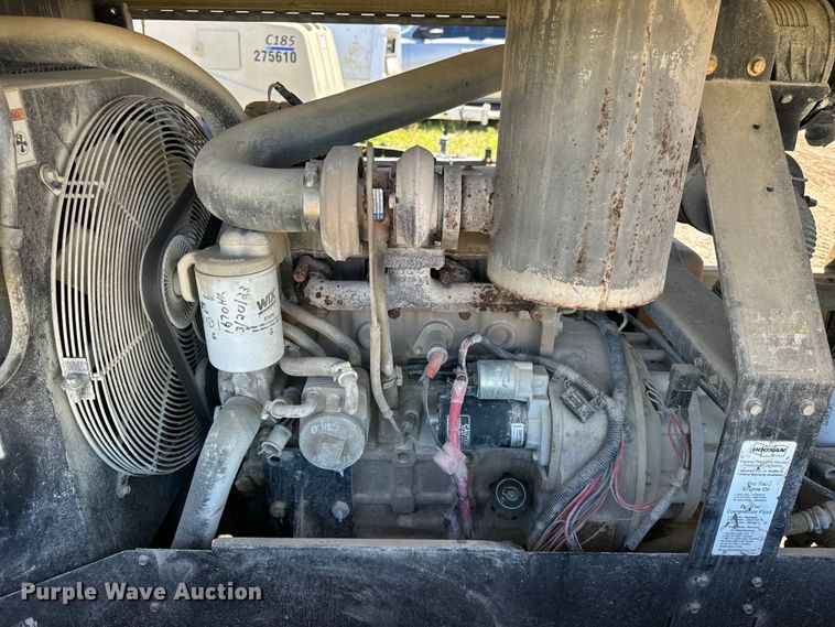 image for item DV5759 2012 Doosan P185WJD-T4I air compressor