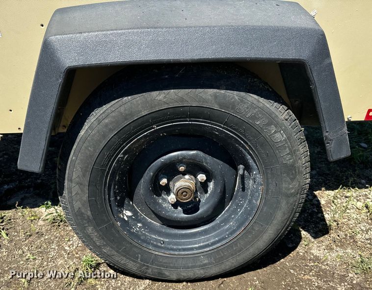 image for item DV5759 2012 Doosan P185WJD-T4I air compressor