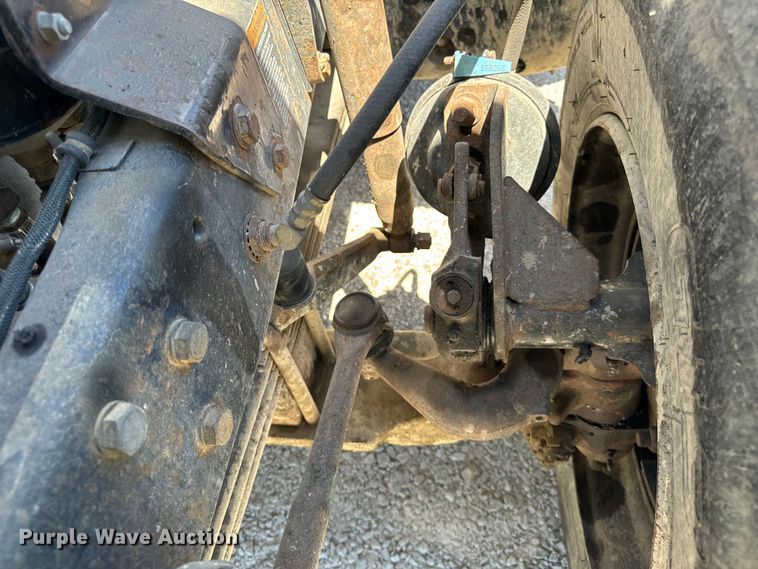 image for item DV5761 1998 Mack  RD690S dump truck