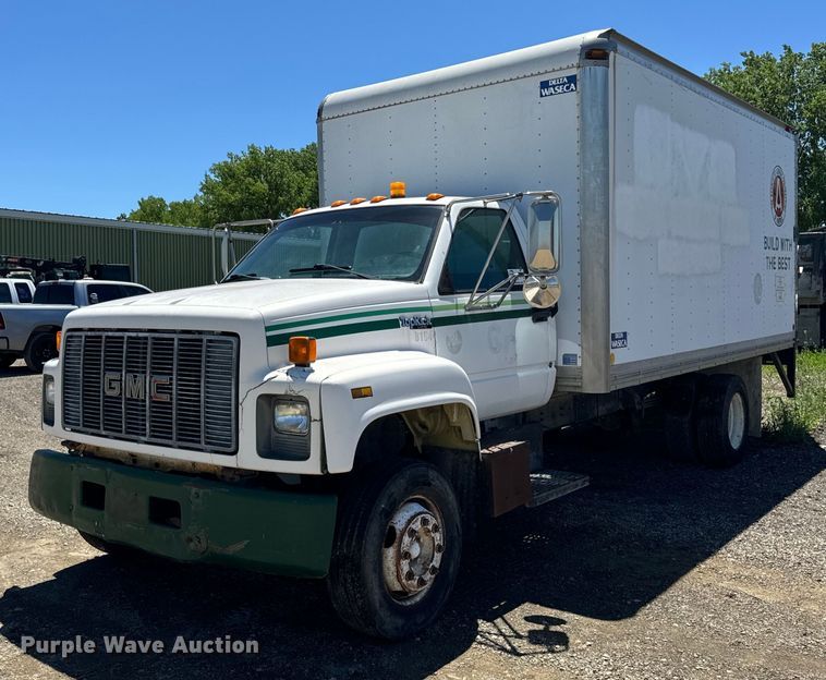 image for item DV5762 1995 GMC  TopKick  box truck