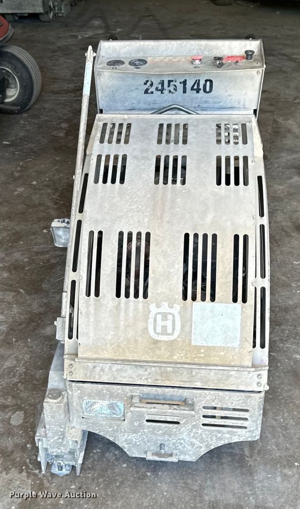 image for item DV5764 Husqvarna  Soff-cut 2500 concrete saw