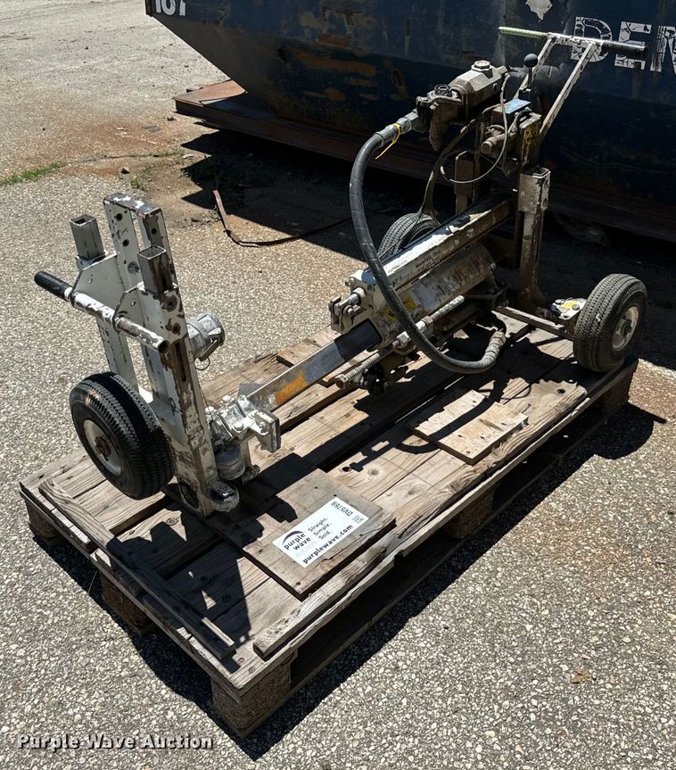 image for item DV5769 Minnich  horizontal drill 