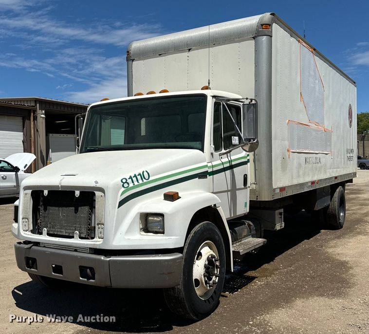 image for item DV5771 1996 Freightliner  FL70 box truck