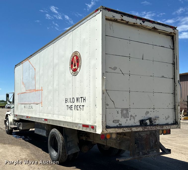 image for item DV5771 1996 Freightliner  FL70 box truck
