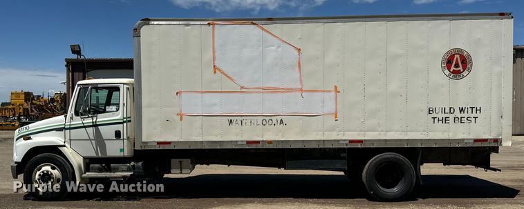 image for item DV5771 1996 Freightliner  FL70 box truck