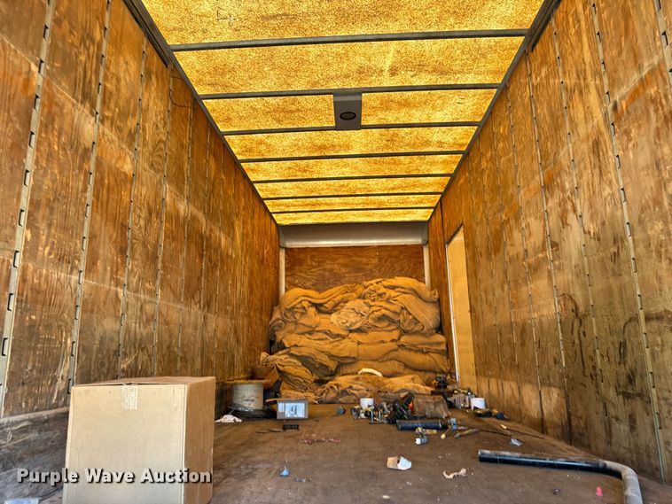 image for item DV5771 1996 Freightliner  FL70 box truck