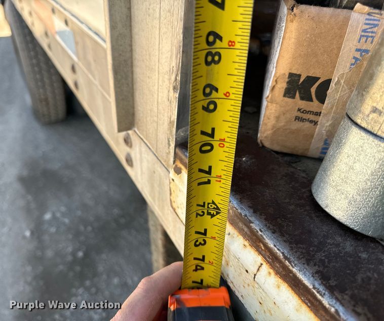 image for item DV5771 1996 Freightliner  FL70 box truck