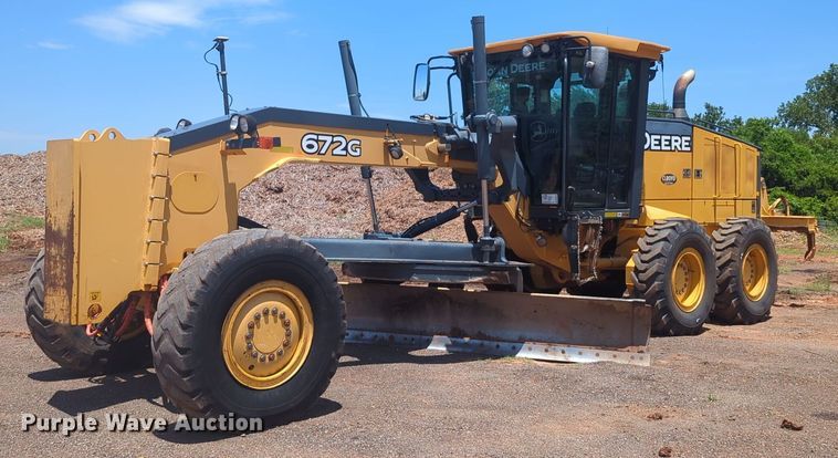 image for item DW5018 2012 John Deere 672G motor grader