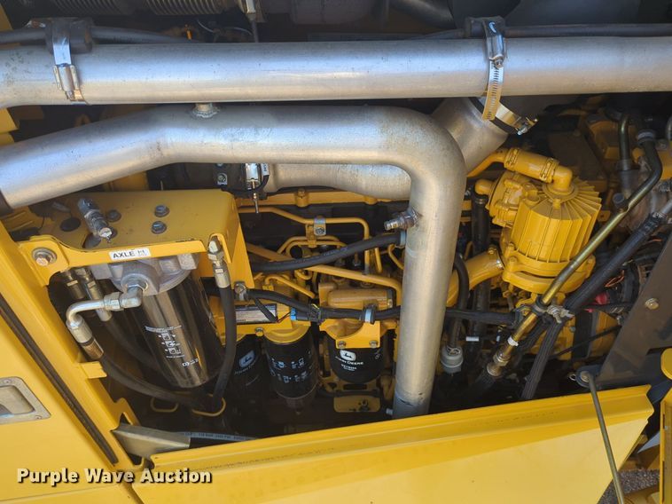 image for item DW5018 2012 John Deere 672G motor grader