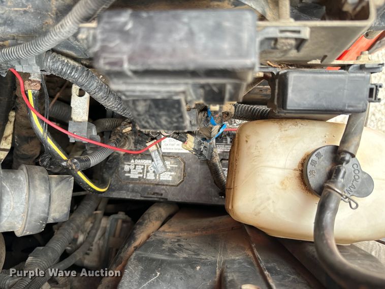 image for item DX0631 2013 Kubota SVL90-2 tracked skid steer loader