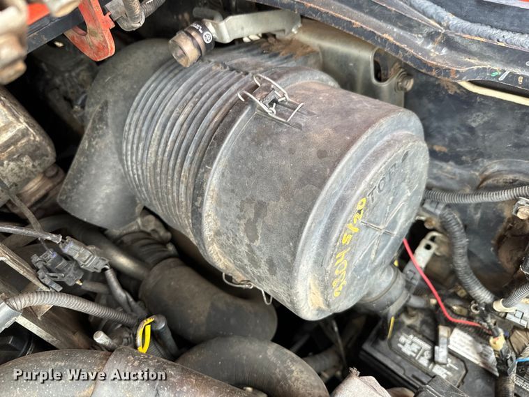 image for item DX0631 2013 Kubota SVL90-2 tracked skid steer loader