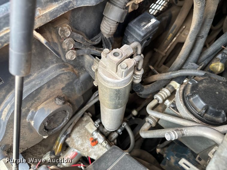 image for item DX0631 2013 Kubota SVL90-2 tracked skid steer loader