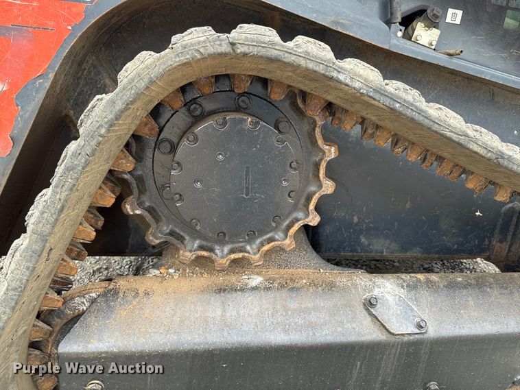 image for item DX0631 2013 Kubota SVL90-2 tracked skid steer loader