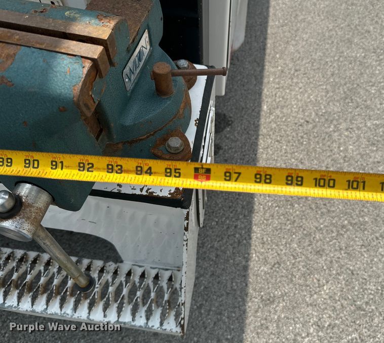 image for item DX0633 2017 Ford F450 Super Duty XL utility / service truck