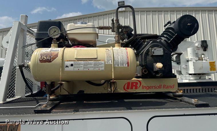 image for item DX0633 2017 Ford F450 Super Duty XL utility / service truck