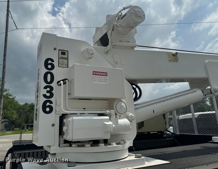 image for item DX0633 2017 Ford F450 Super Duty XL utility / service truck