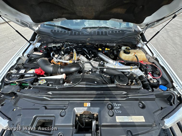 image for item DX0633 2017 Ford F450 Super Duty XL utility / service truck