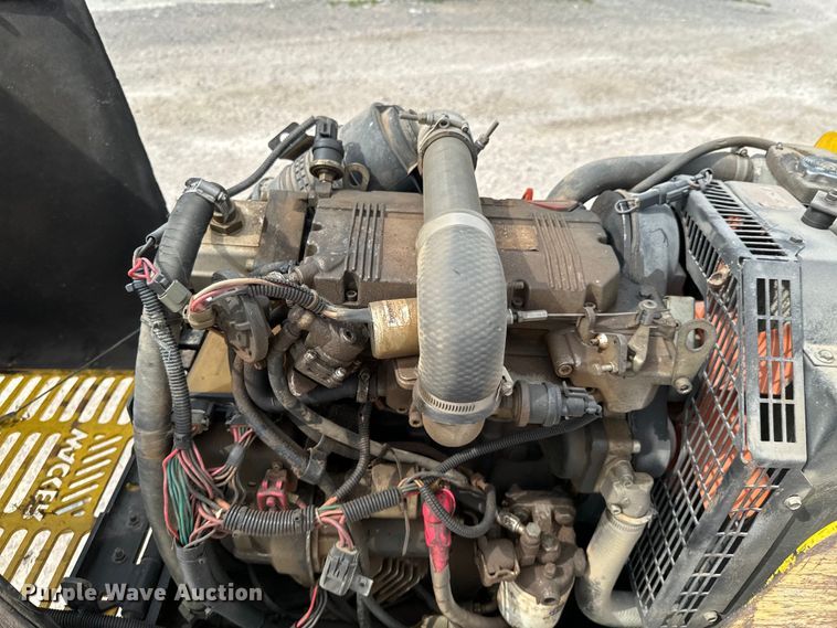 image for item DX0637 2004 Wacker Nueson RT trench compactor